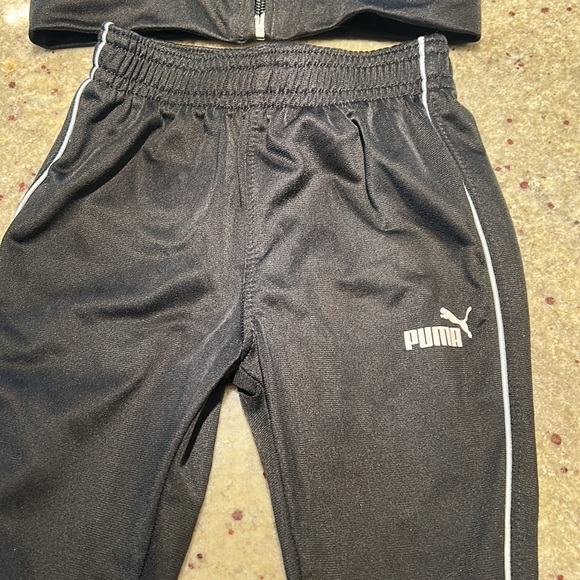 Boys Puma Zip Up Tracksuit Sz 12 months - Picture 2 of 4